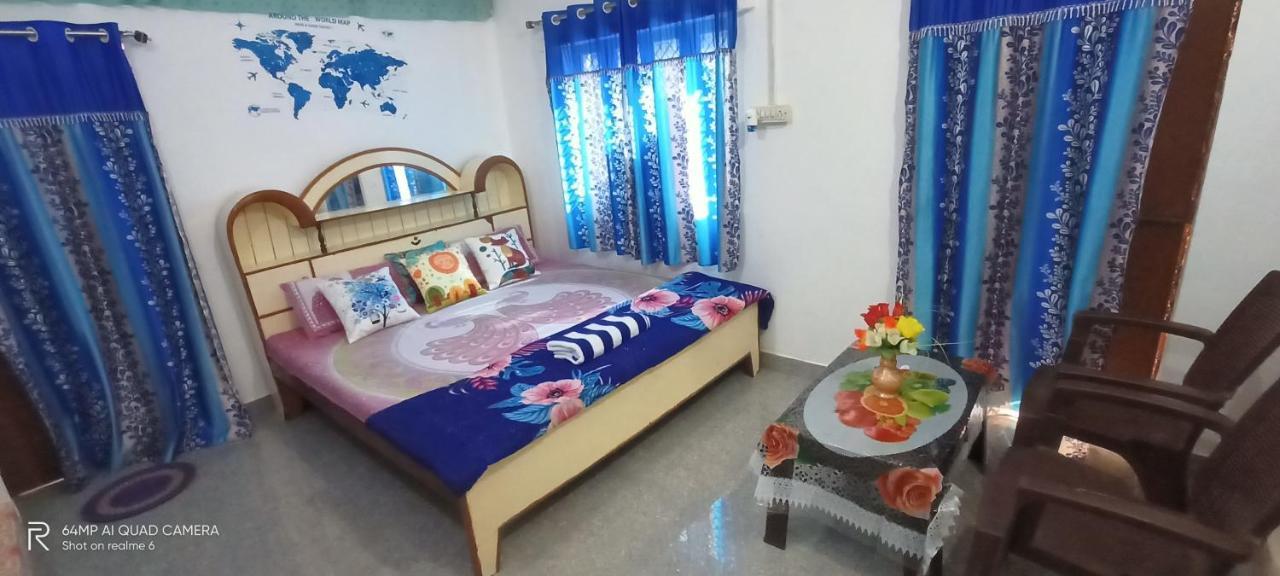 Hostel Buddha 克久拉霍 外观 照片